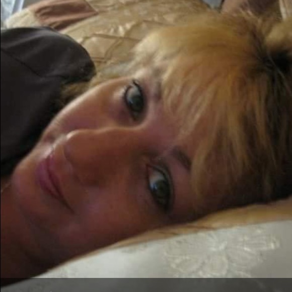 Meet your Posher, Paula - Picture 2 of 2